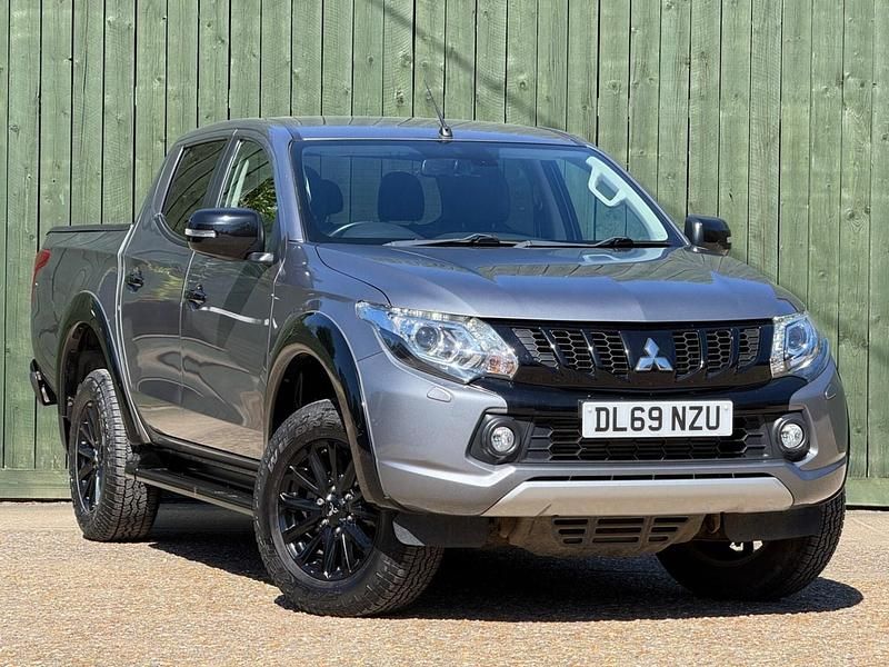 Used Mitsubishi L200 181 HP (133 kW) 2019 Grey Pickup