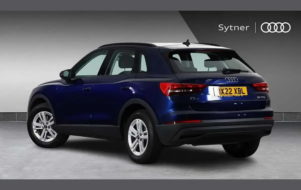 Used Audi Q3 Design 150 HP (110 kW) 2022 Blue SUV