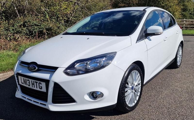 White Used 2013 Ford Focus Zetec Hatchback | £2,995 (Fair price) - Image 1/4