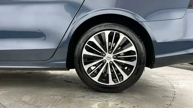 Used Volvo V90 Core 197 HP (144 kW) 2023 Estate