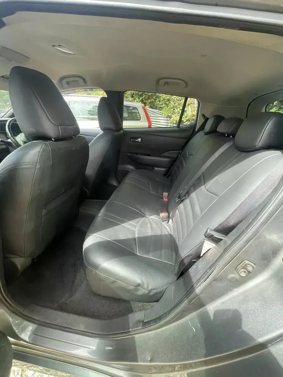 Used Nissan Leaf N-Connecta 110 kW (150 HP) 2019 Grey Hatchback