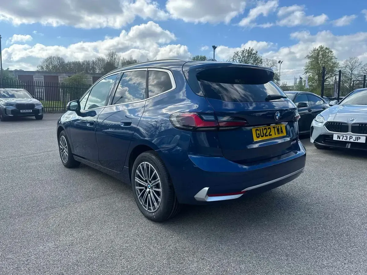 Used BMW 220 Luxury Line 2022 Blue Hatchback