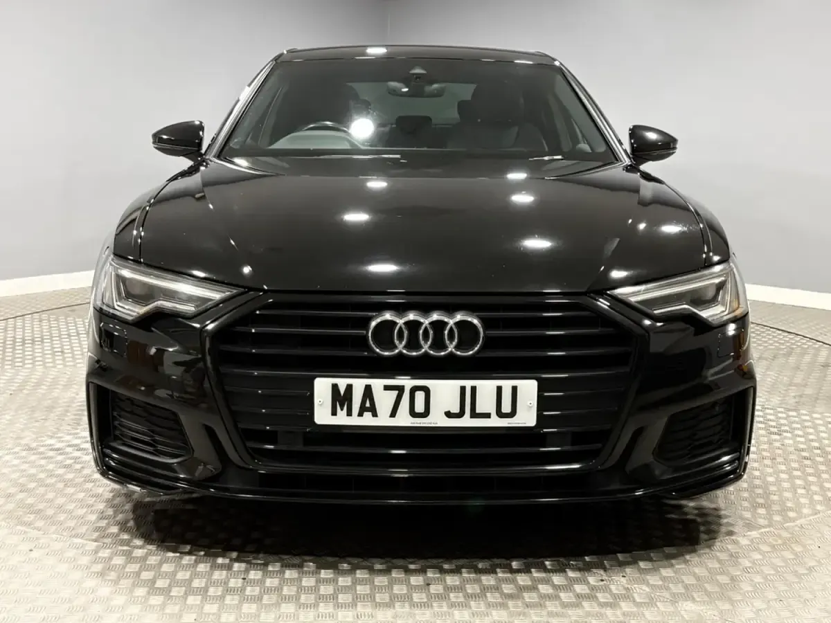 Begagnad Audi A6 Black Edition 204 HK (150 kW) 2020 Svart Sedan