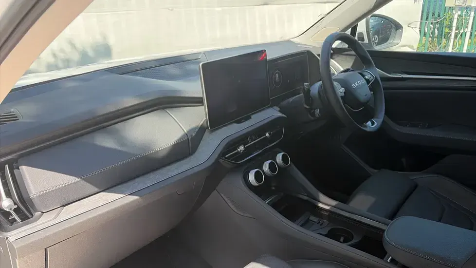 New Skoda Kodiaq SE L 150 HP (110 kW) 2026 Moon white metallic SUV