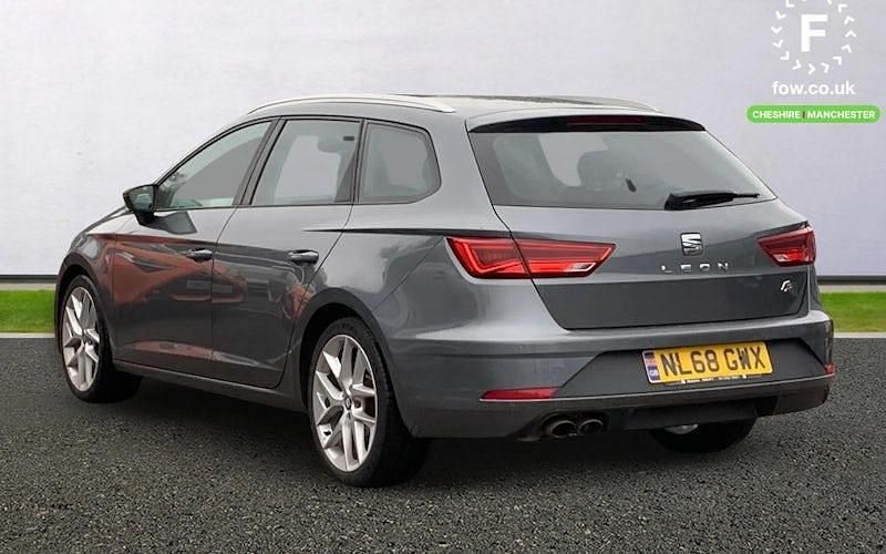 Used Seat Leon FR 125 HP (91 kW) 2018 Grey Estate