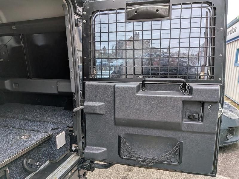 Used Land Rover Defender 2013