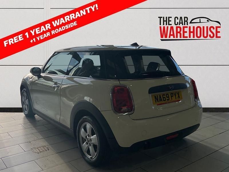 Used Mini ONE Classic 101 HP (74 kW) 2019 White Hatchback