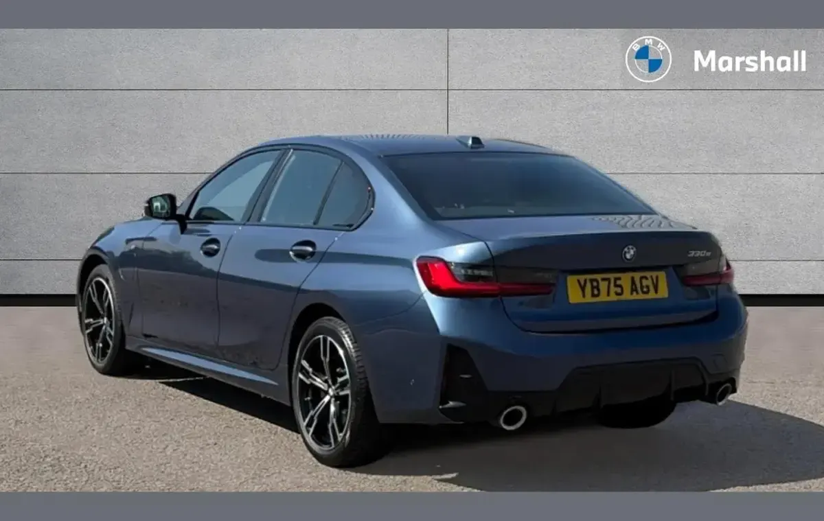 Used BMW 330 M Sport 288 HP (211 kW) 2025 Blue Sedan
