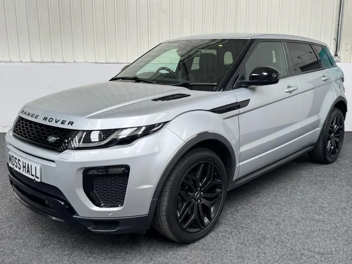 Used Land Rover Range Rover evoque HSE Dynamic 2018 Silver Estate