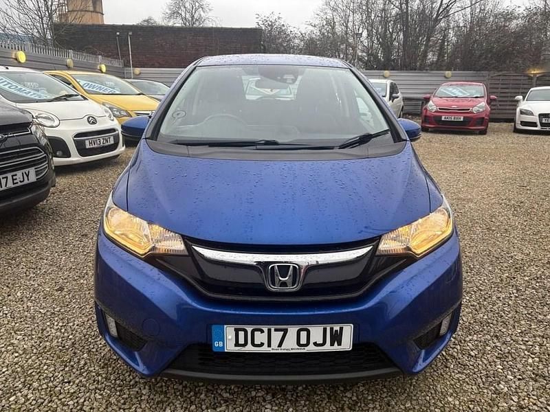 Used Honda Jazz S 102 HP (75 kW) 2017 Blue Hatchback