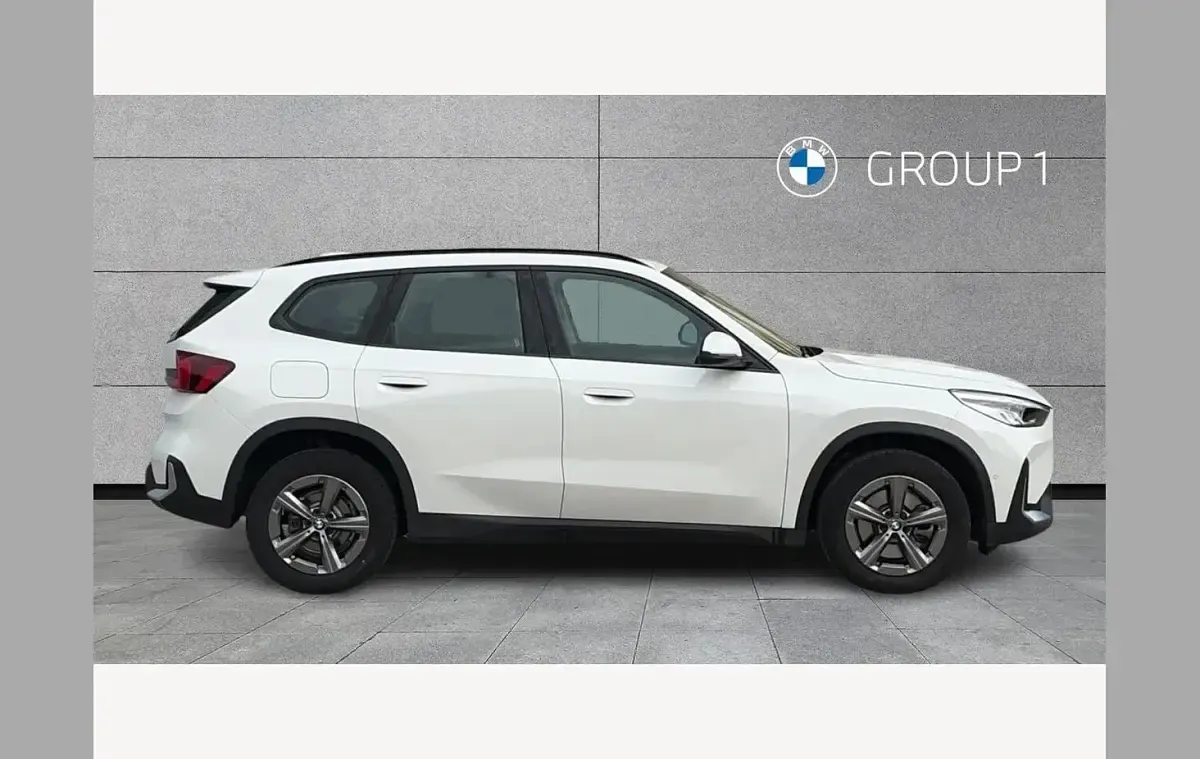 Used BMW X1 Sport Line 170 HP (125 kW) 2025 Alpine white SUV