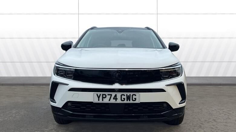 Used Vauxhall Grandland X Ultimate 136 HP (100 kW) 2024 White SUV