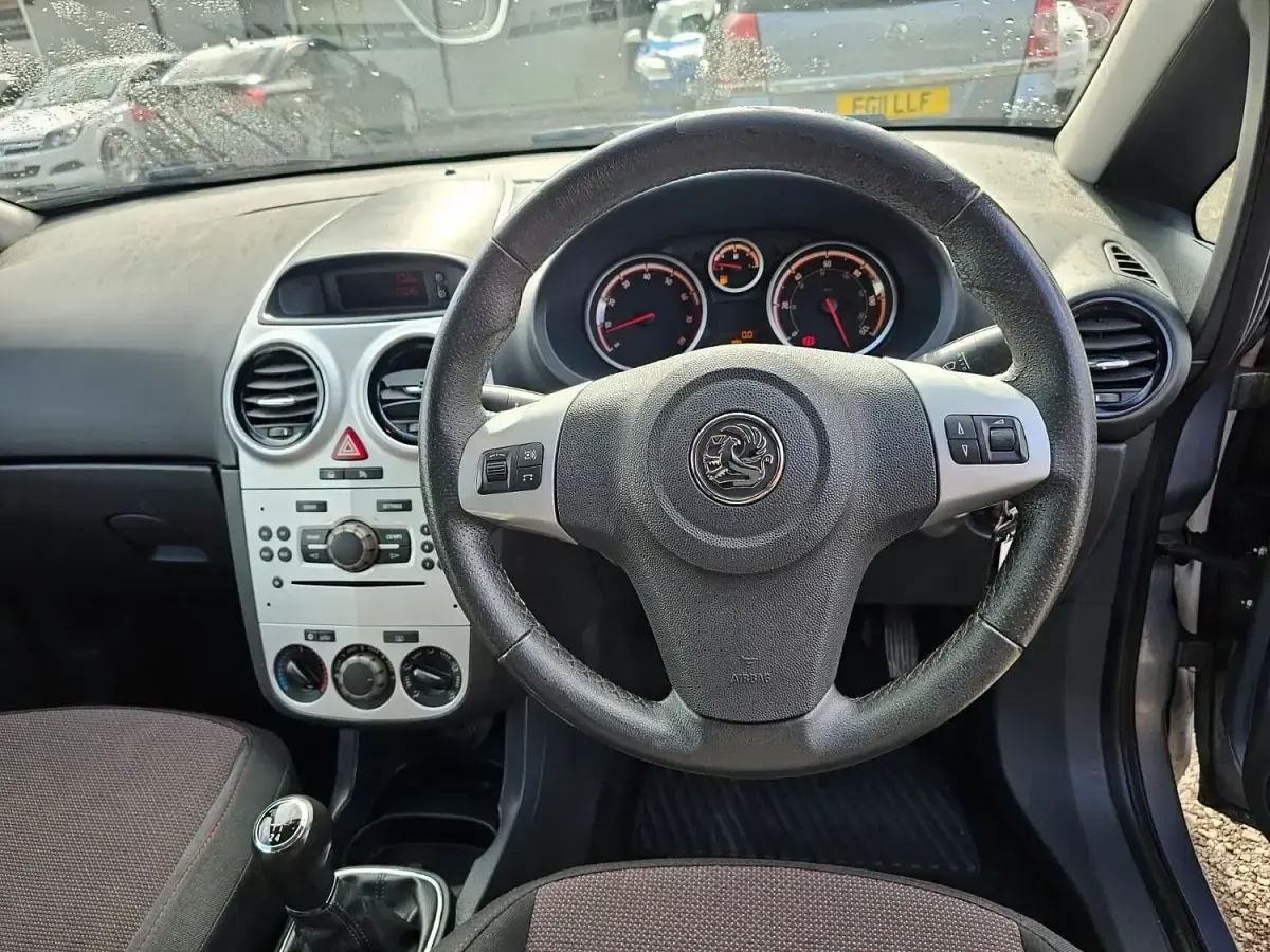 Used Vauxhall Corsa 2008 Silver Hatchback