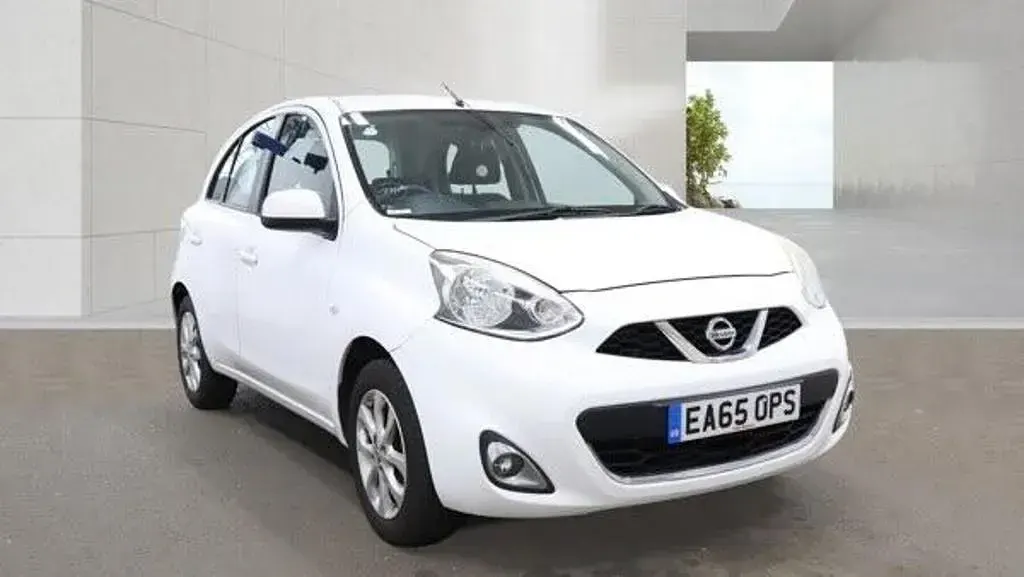 Used Nissan Micra Acenta 80 HP (58 kW) 2015 White Hatchback