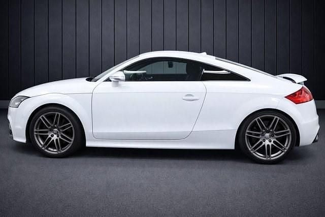 Used Audi TT Black Edition 272 HP (200 kW) 2013 White Coupe