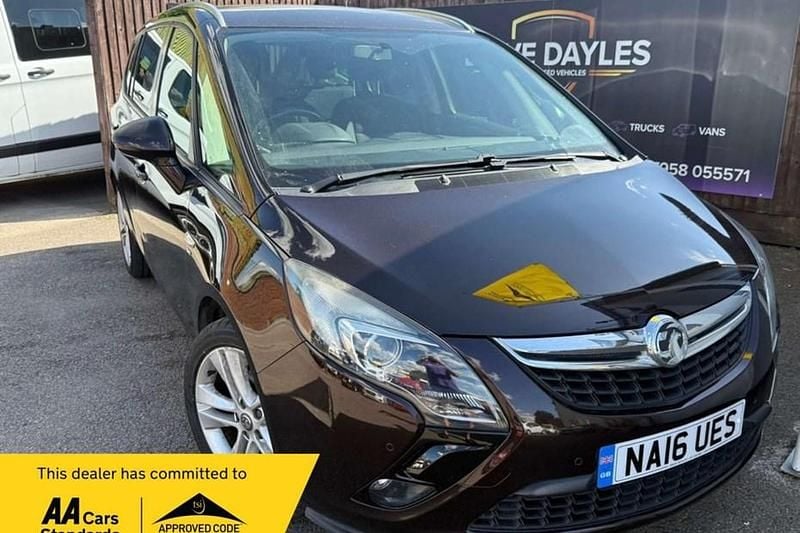 Brown Used 2016 Vauxhall Zafira Tourer SRi MPV | £3,999 (Fair price) - Image 1/1