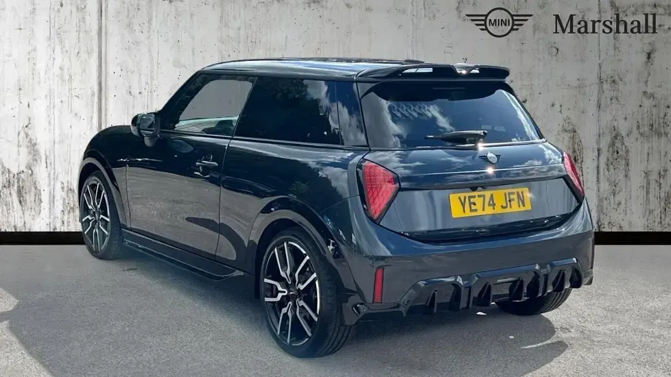 Used Mini Cooper S Hatch 201 HP (147 kW) 2024 Grey Hatchback