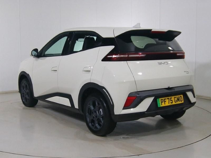 Used BYD Dolphin Boost 64 kW (88 HP) 2025 White Hatchback