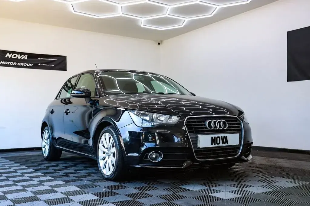 Used Audi A1 Sport 105 HP (77 kW) 2012 Black Hatchback