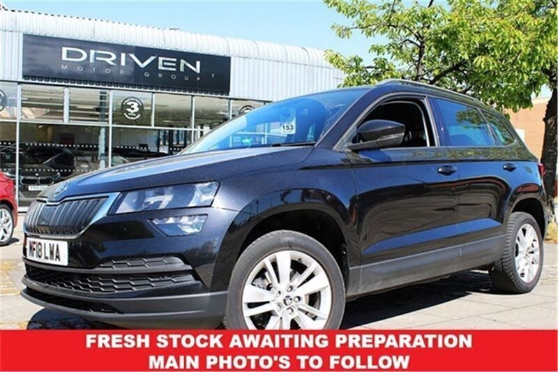 Black Used 2018 Skoda Karoq SE Technology SUV | £12,890 (Good price) - Image 1/4