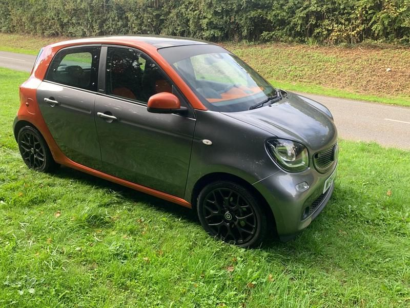 Grey Used 2015 Smart ForFour Edition #1 Hatchback | £3,500 (Good price) - Image 1/4