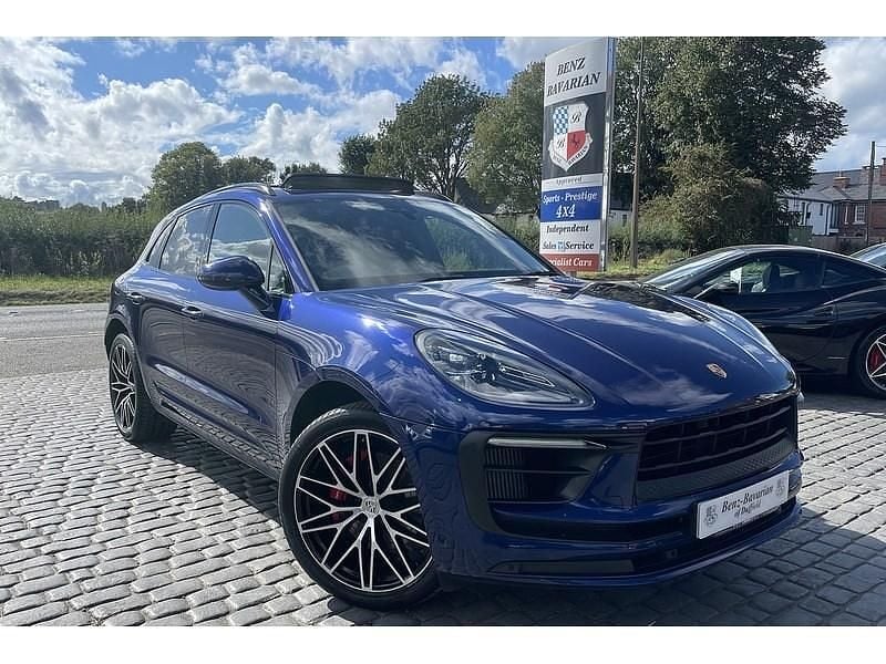 Blue Used 2023 Porsche Macan SUV | £55,990 (Fair price) - Image 1/4