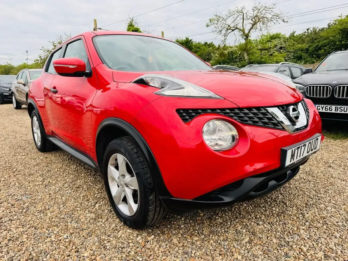 Used Nissan Juke Visia 2017 Red SUV
