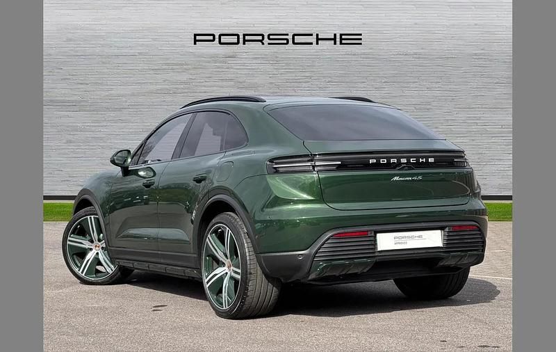 Used Porsche Macan 380 kW (517 HP) 2024 Green SUV