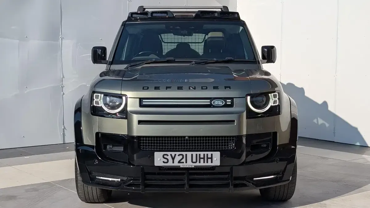 Used Land Rover Defender First Edition 2021 Green SUV