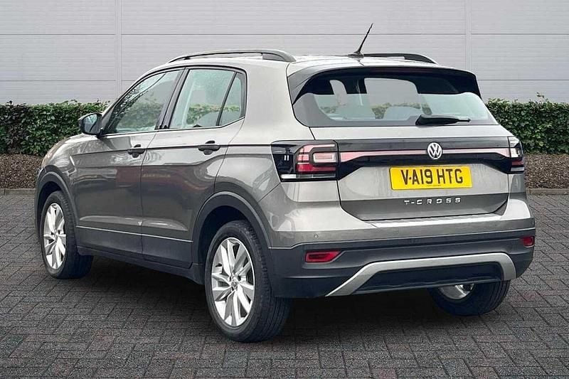 Used VW T-Cross SE 95 HP (69 kW) 2019 Grey SUV