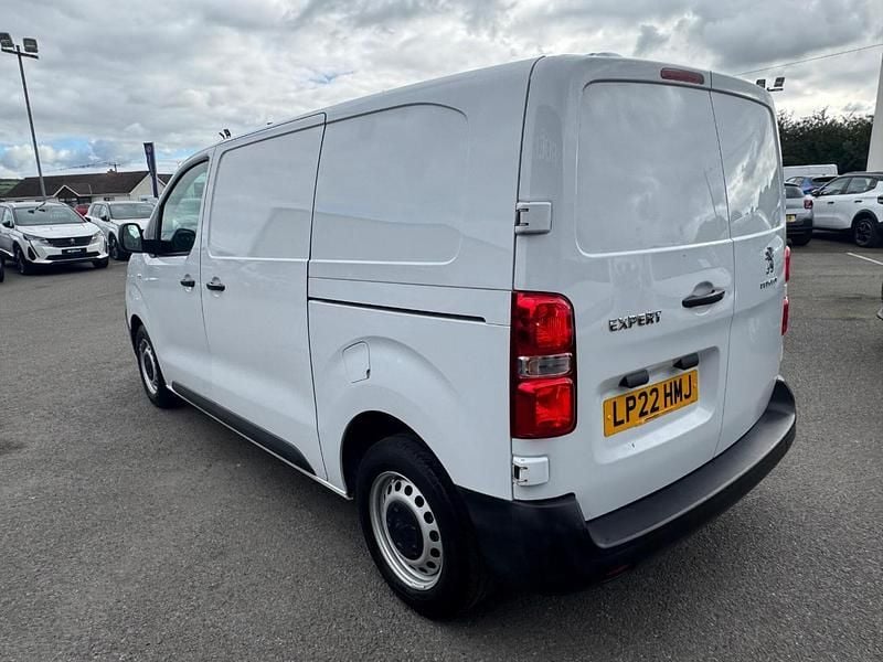 White Used 2022 Peugeot Expert Premium Van | £14,490 (Super price) - Image 1/4