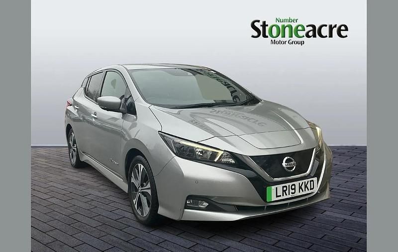 Used Nissan Leaf N-Connecta 110 kW (150 HP) 2019 Silver Hatchback
