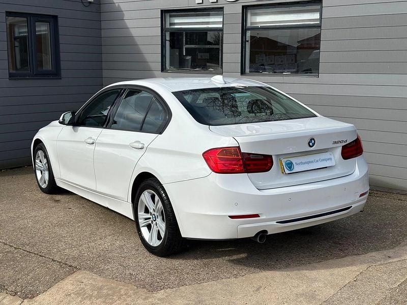Used BMW 320 Sport Line 2012 White Sedan