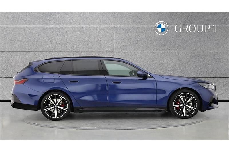 Begagnad BMW 520 M Sport 208 HK (152 kW) 2026 Blå
