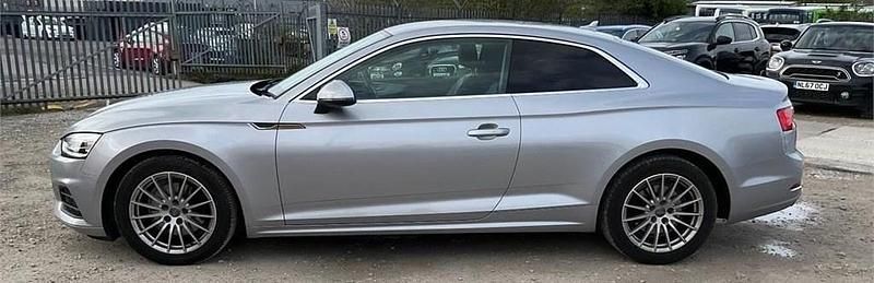 Käytetty Audi A5 Black Edition 190 HP (139 kW) 2017 Harmaa Coupe - kaksiovinen