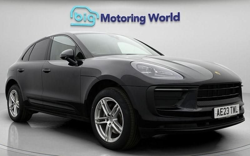 Used Porsche Macan 265 HP (194 kW) 2025 SUV