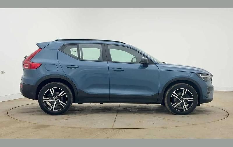 Used Volvo XC40 Plus 161 HP (118 kW) 2023 Blue SUV