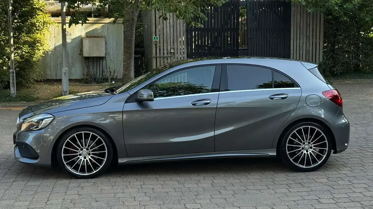 Used Mercedes A250 Premium 214 HP (157 kW) 2016 Grey Hatchback