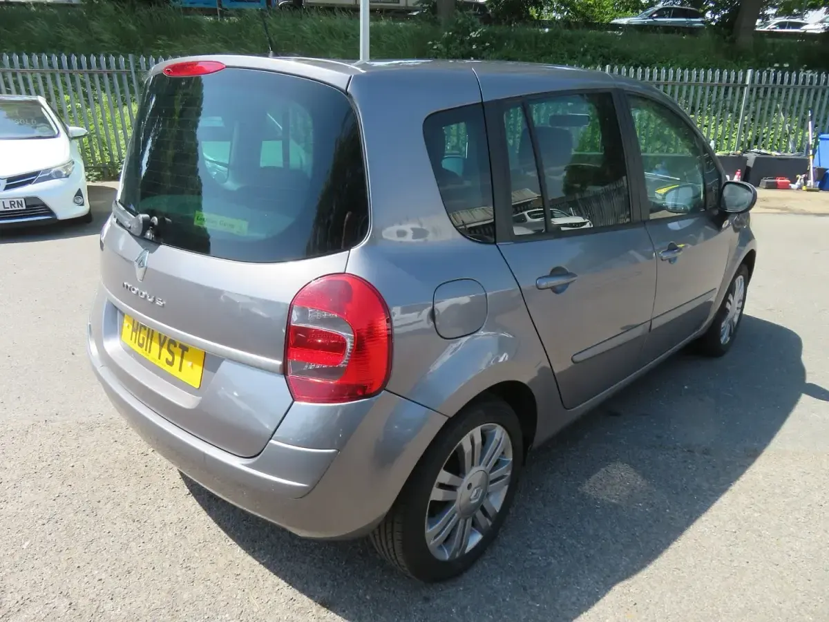 Used Renault Grand Modus Dynamique 2011 Grey MPV