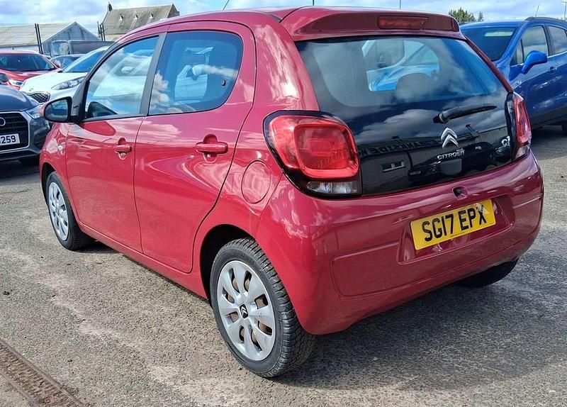 Used Citroën C1 Feel 68 HP (50 kW) 2017 Red Hatchback