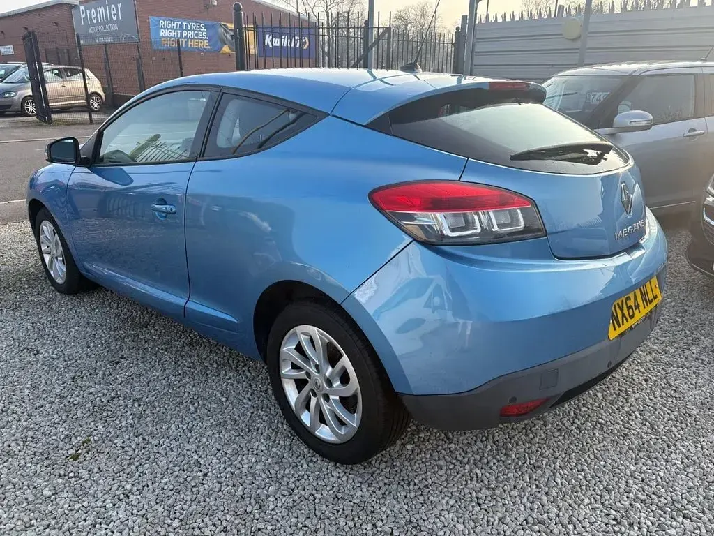 Used Renault Mégane Coupé Dynamique 110 HP (80 kW) 2014 Blue Coupe