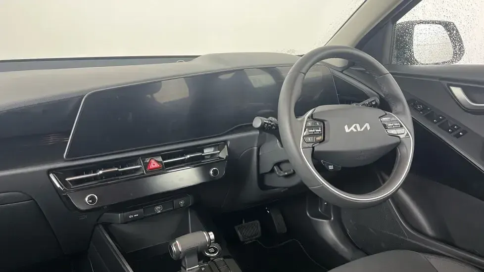 Used Kia Niro 2024 Grey SUV