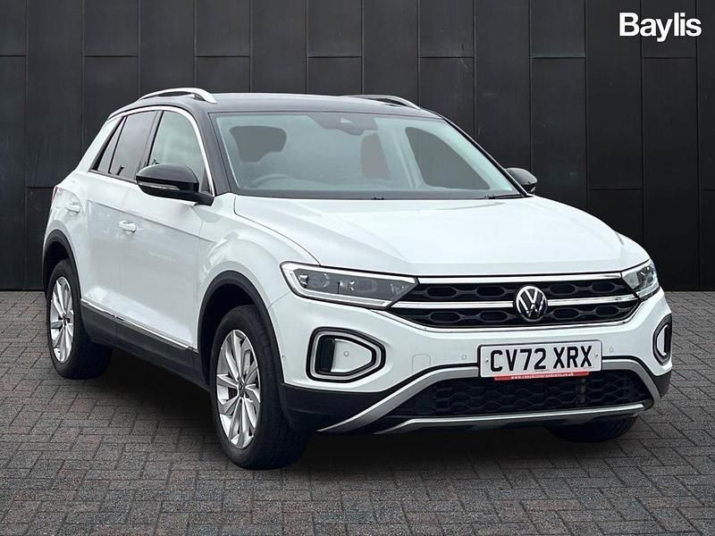 White Used 2023 VW T-Roc Style SUV | £19,995 (Fair price) - Image 1/3