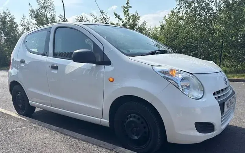 Used Suzuki Alto 68 HP (50 kW) 2013 Hatchback