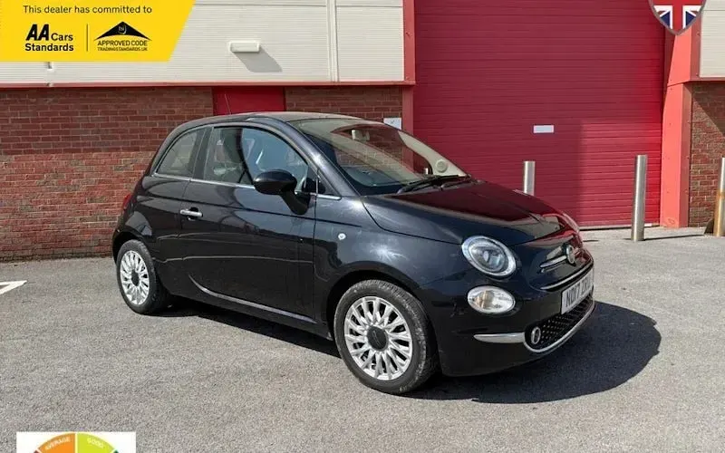 Used Fiat 500 Lounge 69 HP (50 kW) 2017 Hatchback