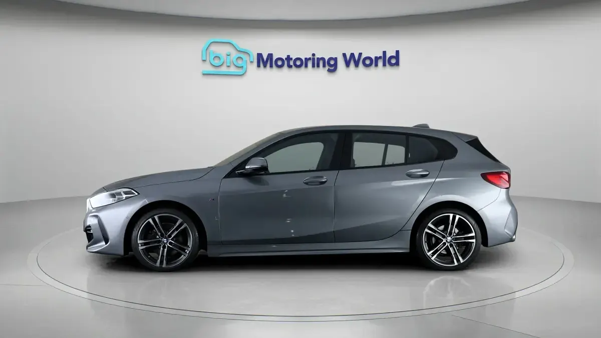 Used BMW 118 M Sport 136 HP (100 kW) 2022 Grey Hatchback