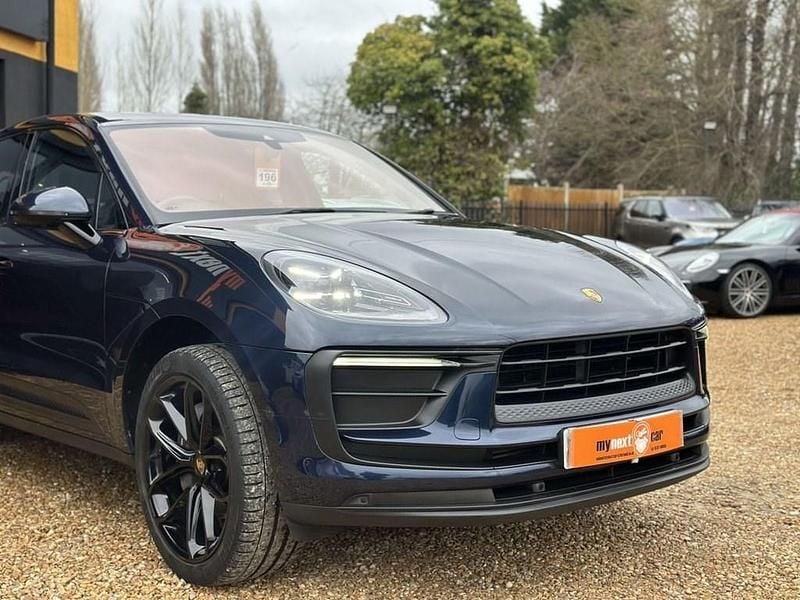 Used Porsche Macan 265 HP (194 kW) 2022 Blue SUV
