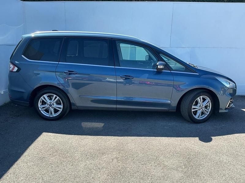 Usado Ford Galaxy Titanium 150 HP (110 kW) 2021 Azul Monovolume