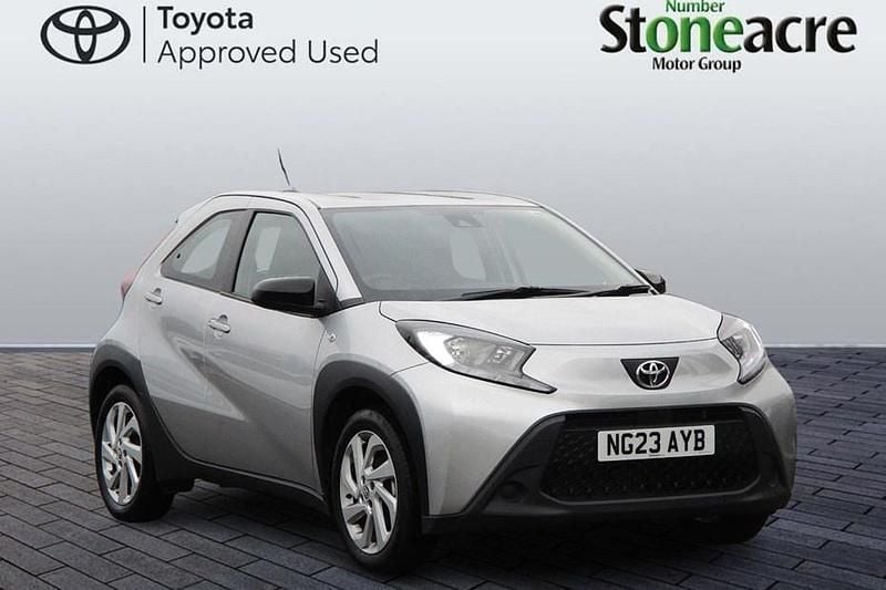 Silver Used 2023 Toyota Aygo X PURE SUV | £14,750 - Image 1/1