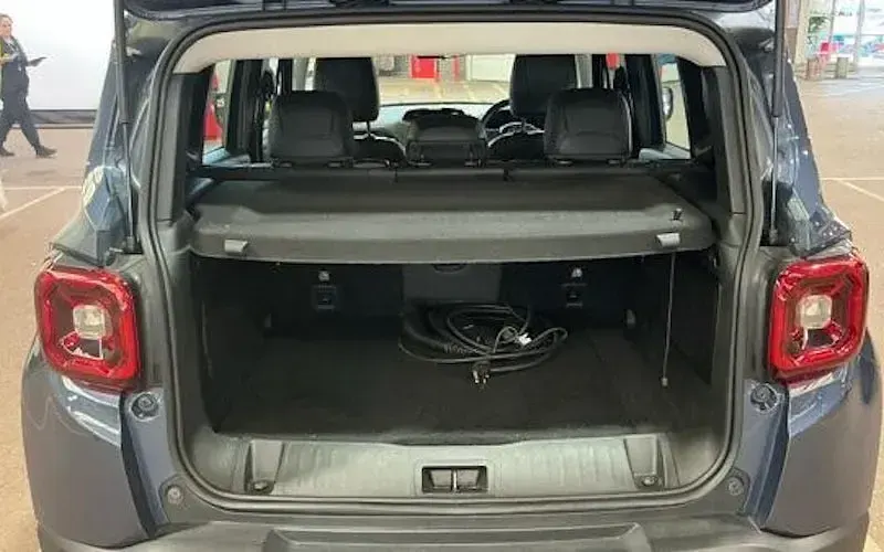 Used Jeep Renegade Limited 190 HP (139 kW) 2020 Blue SUV